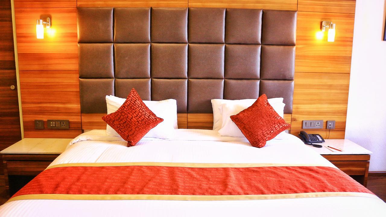 City Park Resort Bahādurgarh 외부 사진