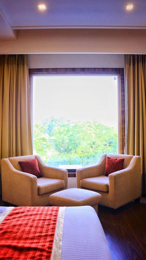 City Park Resort Bahādurgarh 외부 사진