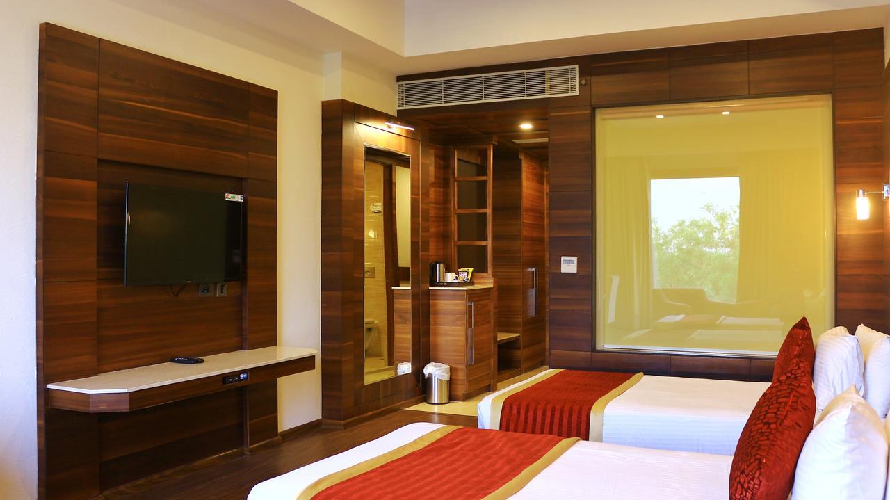 City Park Resort Bahādurgarh 외부 사진
