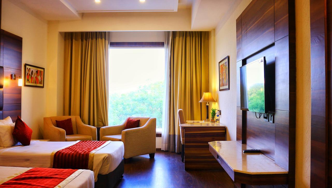 City Park Resort Bahādurgarh 외부 사진